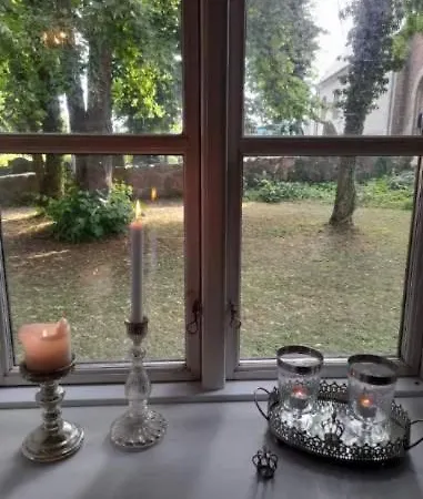 Skelby Praestegaard Bed & Breakfast